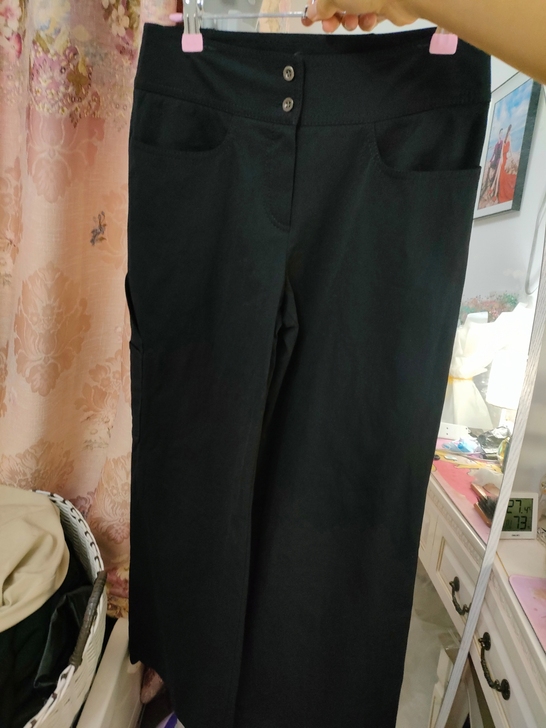 工装阔腿裤，腰围72-74，全新，质量很好...