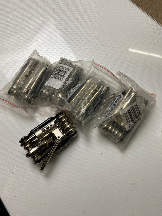 山地公路自行车多功能修车便携组合工具安装维...
