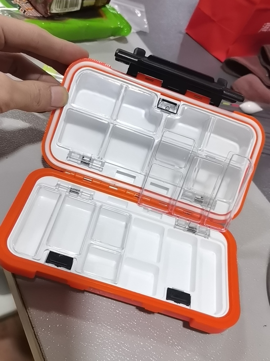 渔具店不干了 全新未使用的路亚工具盒 鱼钩...