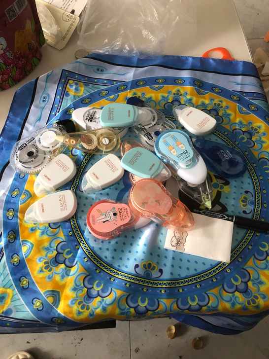 全新的修正带无包装的   都是得力和晨光大...