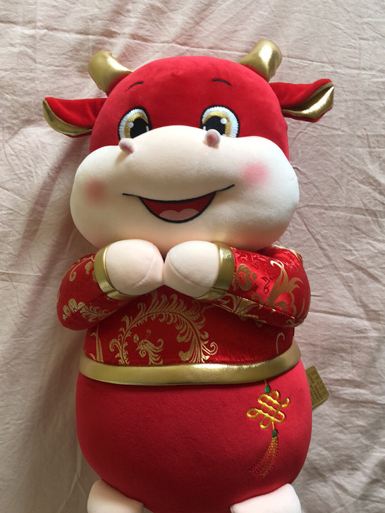 毛绒玩具小牛，买大送小