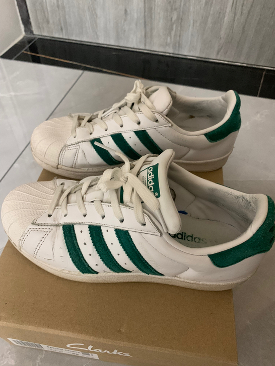 Adidas贝壳鞋,专柜购入,保证正品,3...