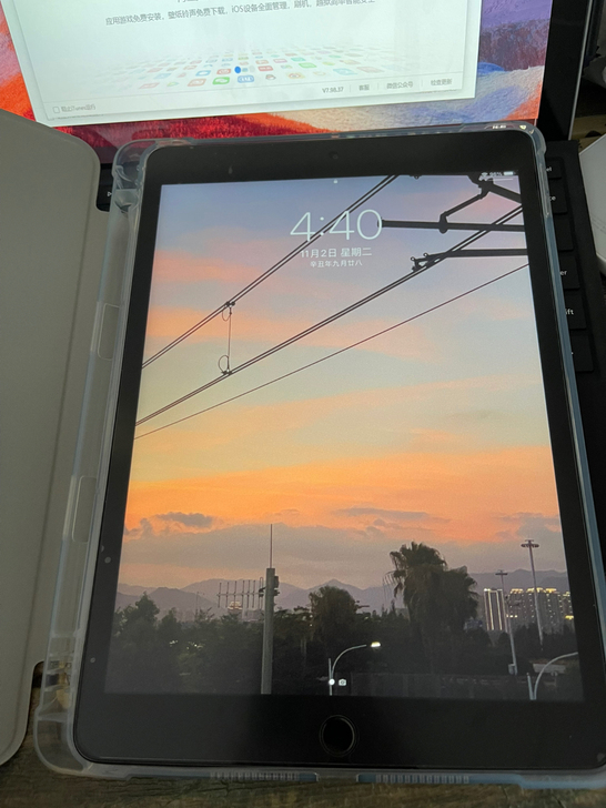 iPad 2019 128插卡 原装机扩容...