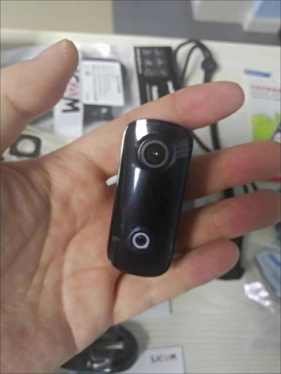 SJCAM拇指运动相机摩托记录仪,全新未使...