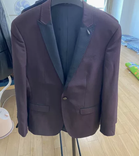 九牧王全新男士休闲西服 都是随手拍照的 尺...