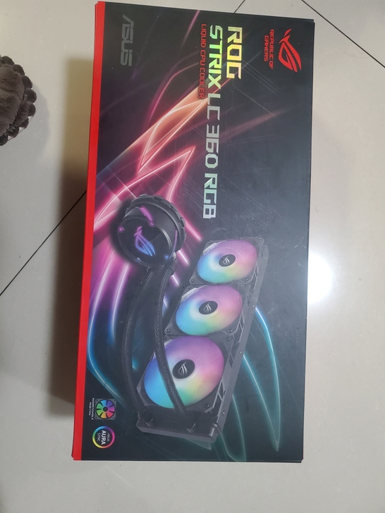 ROG 飞龙360 rgb 水冷 成色 保...