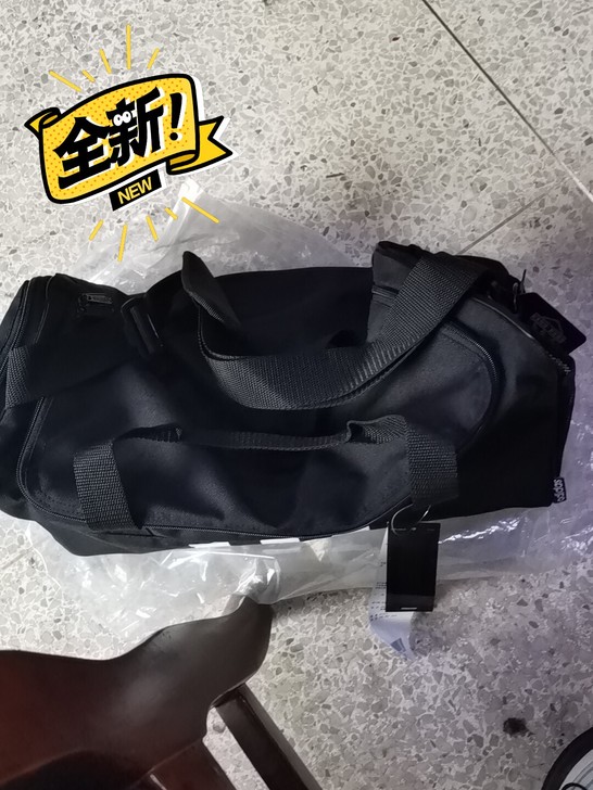 阿迪达斯，耐克，彪马，斐乐，安踏，李宁，匹...