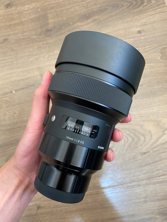 适马14F1.8 索尼全画幅E口，成色99...