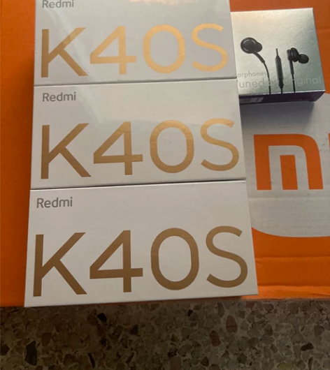 红米k40s 12+256g银迹色，全新原...