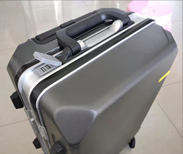 实体店品质袋鼠正品旅行箱铝框箱拉杆箱登机箱...