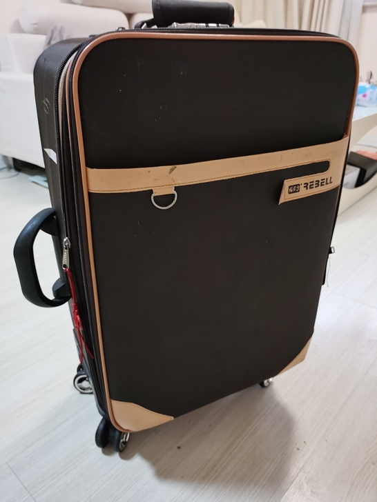 闲置箱子，预购从速！新旧程度