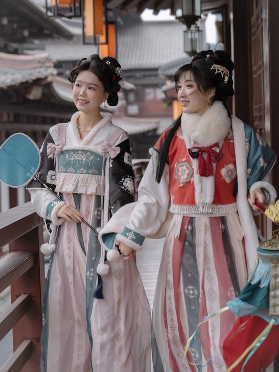 远山乔【福禄安康】三周年店庆款唐褙子圆领衫...