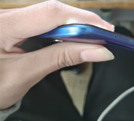 oppoa11  6+256顶配 棱角有磨...