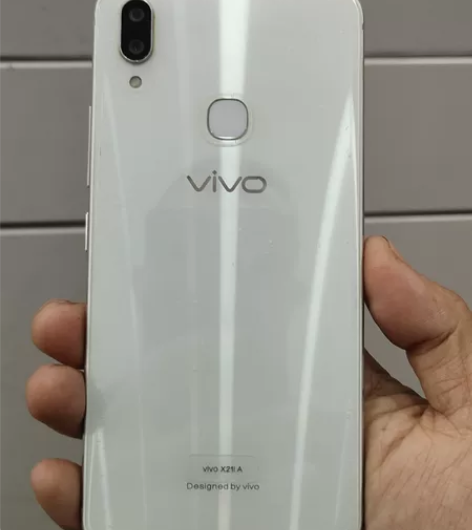vivo x21A 6+64G  全原未修...