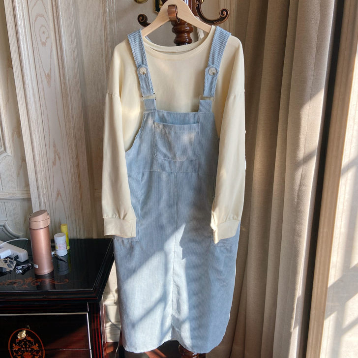 灯芯绒背带裙秋冬两件套