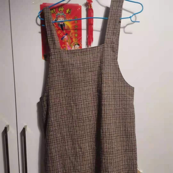 背带裙适合胖美美。全新 全新