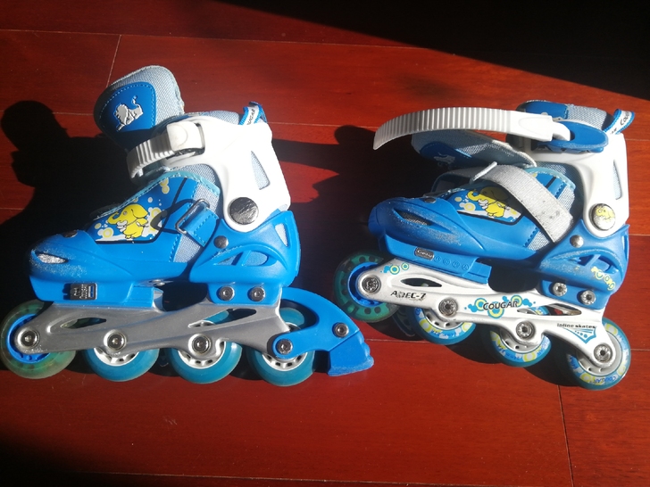 cougar美洲狮轮滑鞋31-35可调码，...