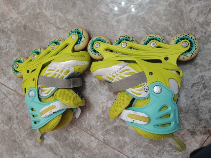 滑启轮滑鞋，孩子穿小的，30$$##$$$...