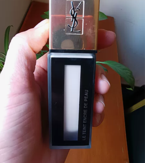 圣罗兰羽毛粉底  余量三分之一，不想用了，...