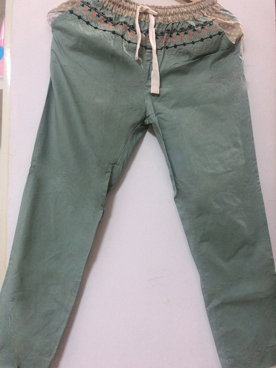 几乎全新的民族风休闲裤,