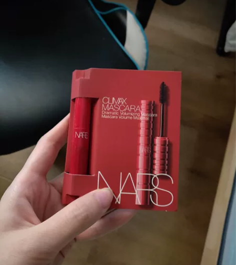 海淘现货NARS 睫毛膏 中样一个 美国丝...