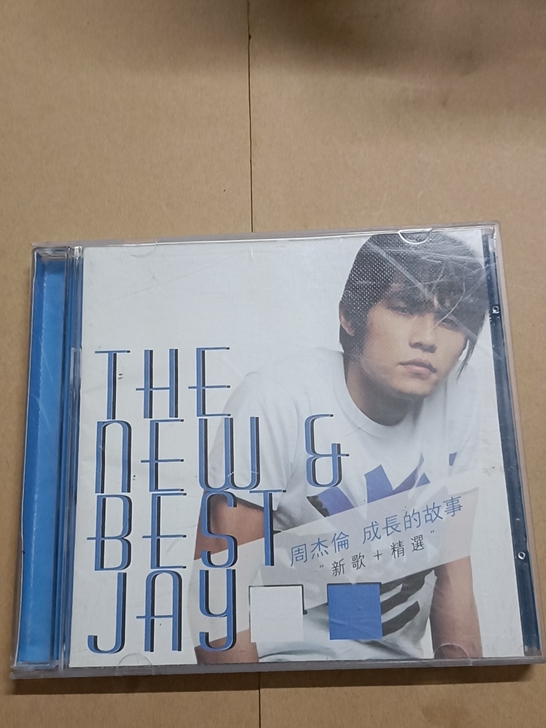 包邮周杰伦【成长的故事】新歌十精选CD，9...