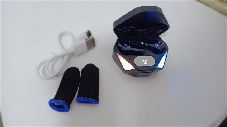 外贸清仓下架一批全新恶魔之眼电竞款无延迟蓝...