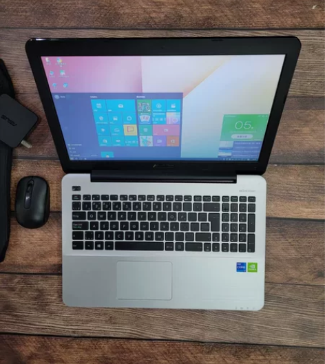 i7电脑笔记本，华硕 i7高性能处理器 i...