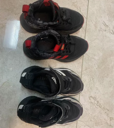 阿迪的鞋子，嫌小了，均为商场购入，鞋子还是...