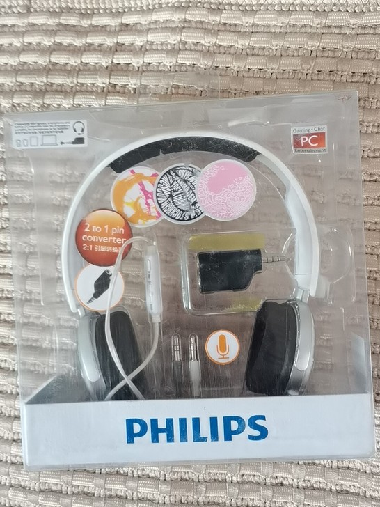 飞利浦耳机。飞利浦耳机原装正品，仅拆封。某...