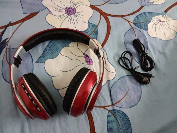 蓝牙耳机头戴式无线手机电脑通用耳麦音乐运动...