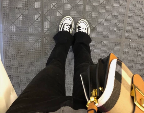 ?ther黑色马蹄裤女2022春季高腰修身...