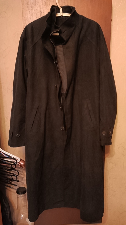 男士风衣，带夹层，尺寸180/100A，黑...