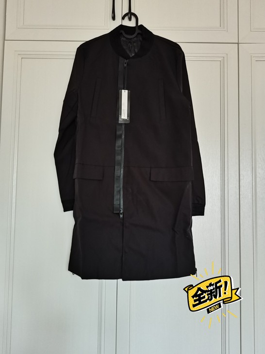 男士风衣，170码。有内衬，全新带品牌