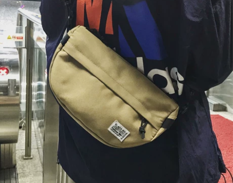 潮流时尚原宿男士单肩包胸包休闲斜挎包女小包...