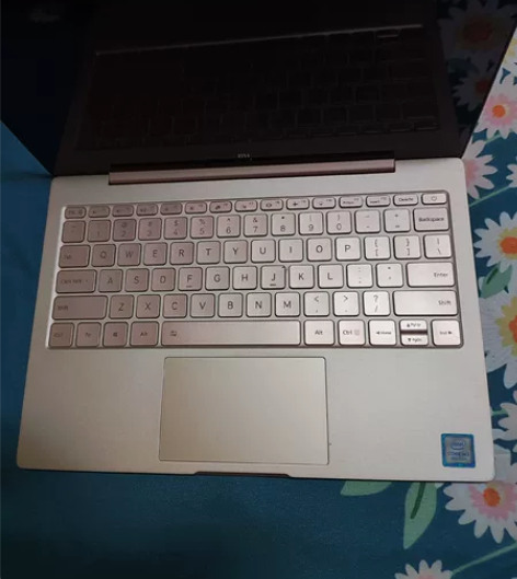 小米air12.5笔记本 8100y处理器...