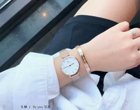 【全新】dw同款手表男女情侣超薄石英防水时...