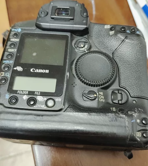 佳能1dmark2 小兔子，双十字对焦模式...