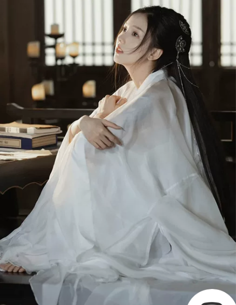 白色神明少女汉服女古装超仙气飘逸古风连衣裙...