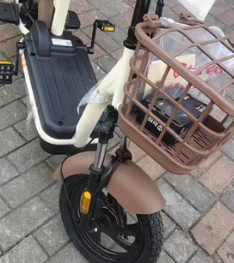 特价台铃贝贝电动车4812电池，续航四十公...
