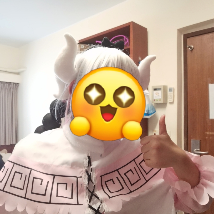 出康娜cos（袜子无）