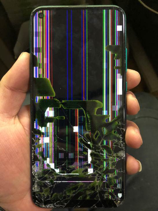 华为畅享10,手机是蓝色的,具体配置不清楚...