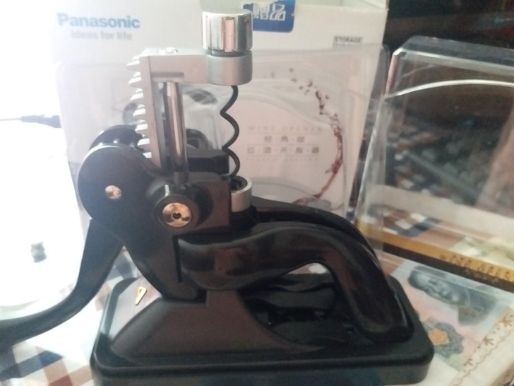 红酒开瓶器(全新 )，售出不退，包邮30元