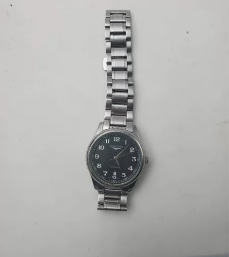 机械表  浪琴手表 不知是否为正，实物如图...