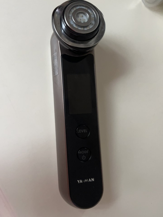 yaman雅萌美容仪，购于日本专柜，仪器充...