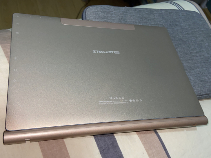 teclast 台电双系统平板电脑笔记本