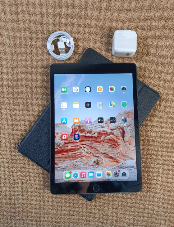 二手iPad 7代平板电脑2019款12...