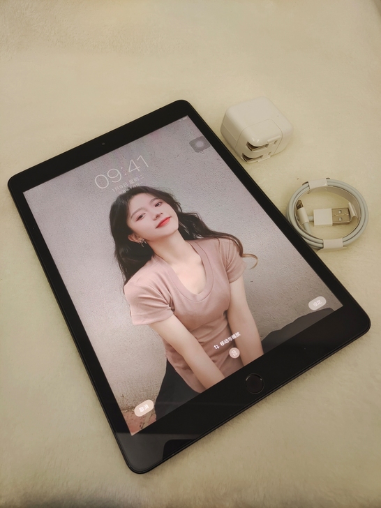 苹果原装ipad 2019送笔128G 深...