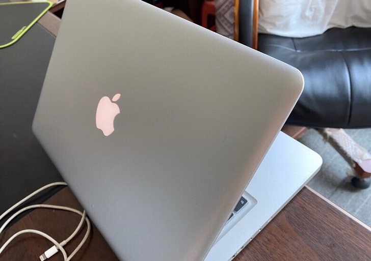 自用苹果7千多，i5笔记本电脑转让  i5...