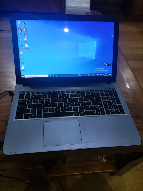 华硕A540L笔记本电脑  电脑轻微磨损掉...